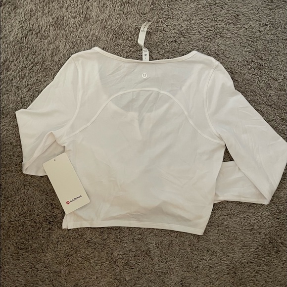 Lululemon Cropped Henley LS - Picture 5 of 7